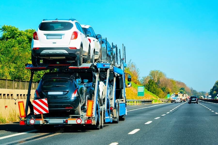Spedycja-co warto o niej wiedzieć?