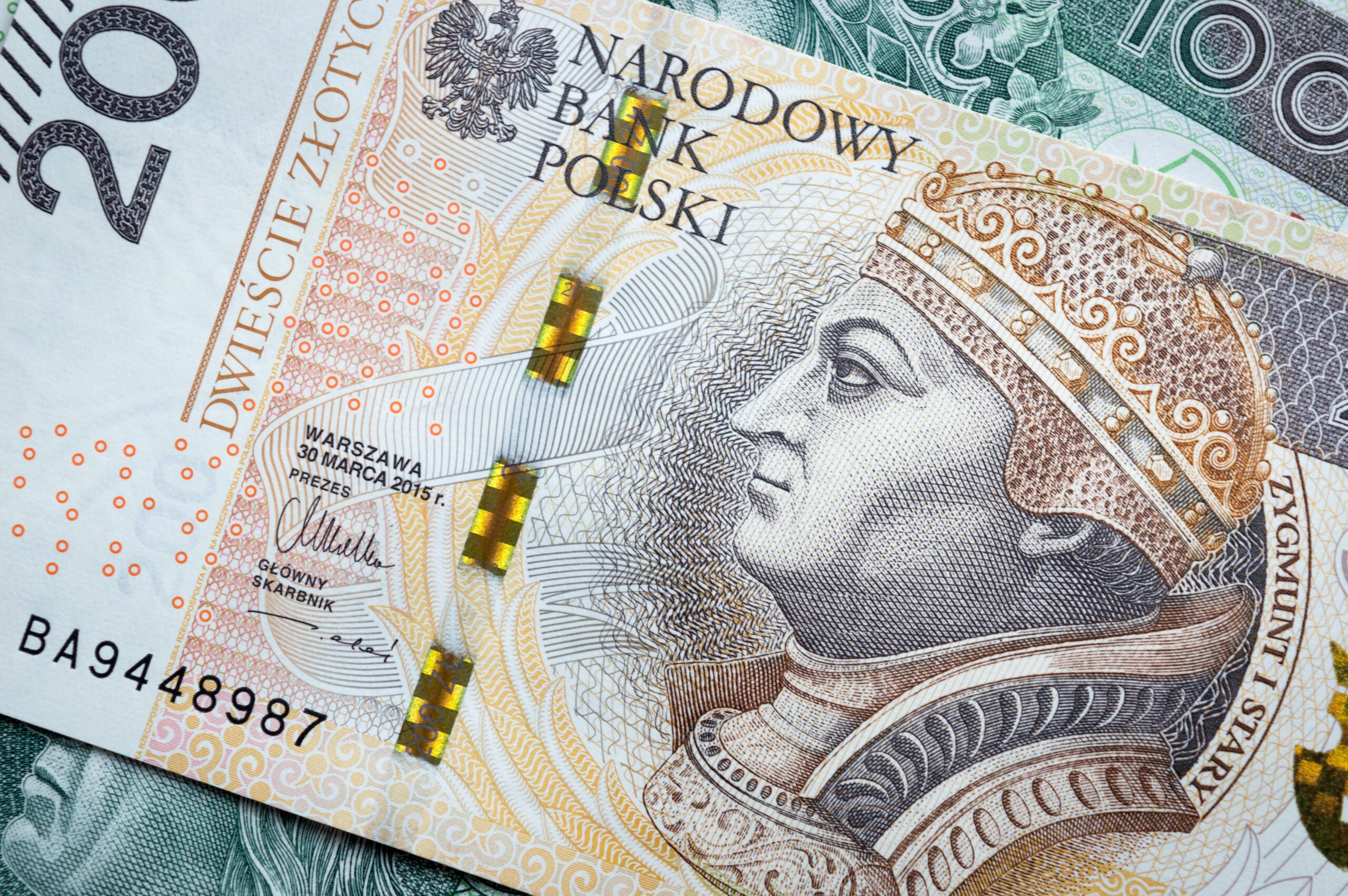 FinTech i przyszłość usług finansowych: Wpływ technologii finansowych na sektor bankowy, inwestycje oraz dostęp do usług finansowych